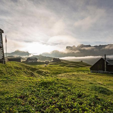 Berggasthaus Tannalp Frutt Buitenkant foto
