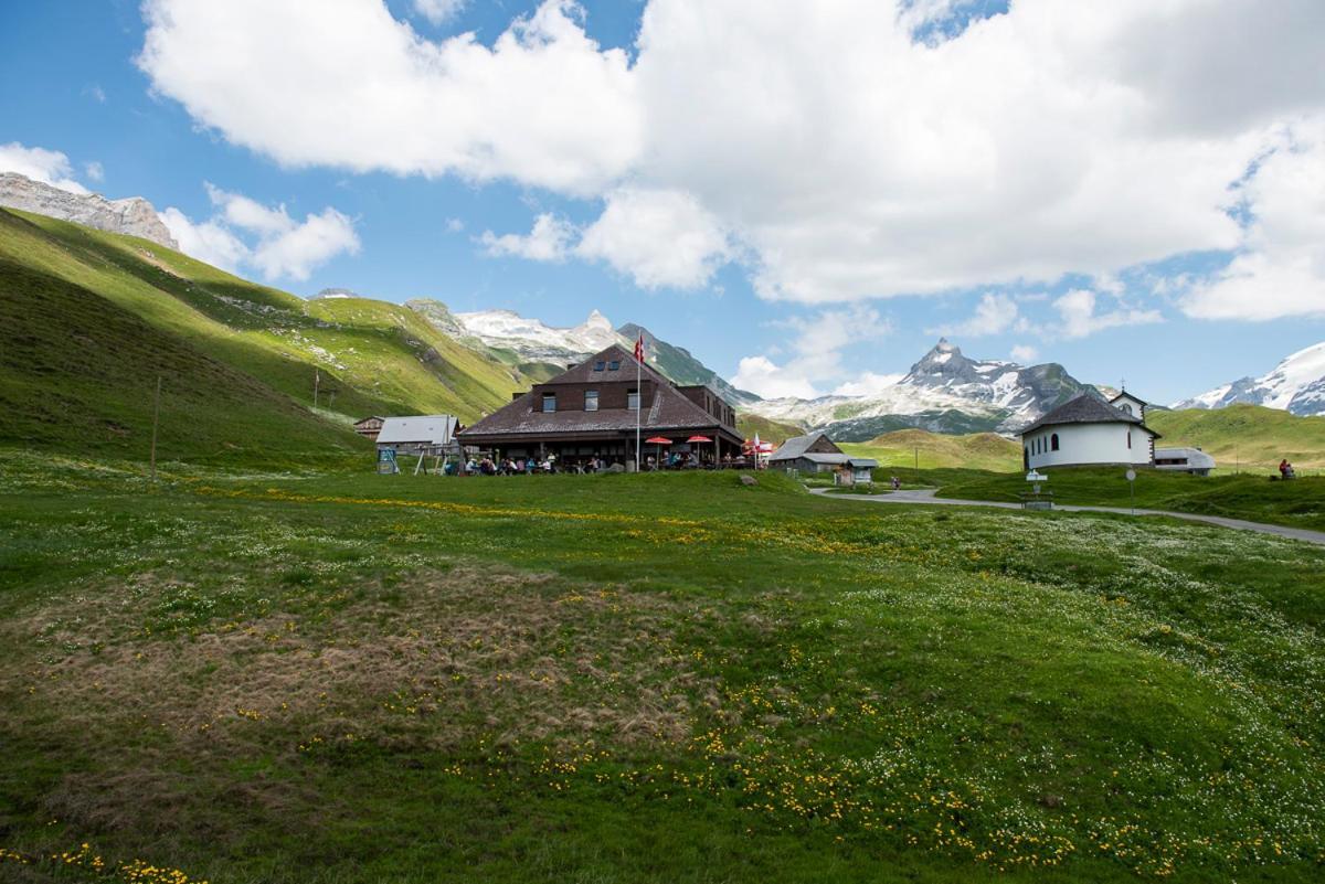 Berggasthaus Tannalp Frutt Buitenkant foto