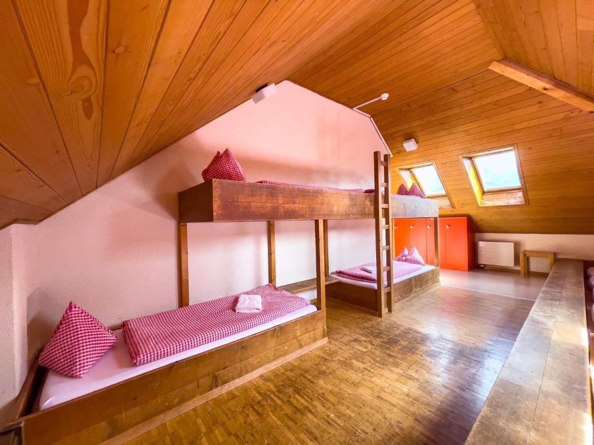 Berggasthaus Tannalp Frutt Buitenkant foto