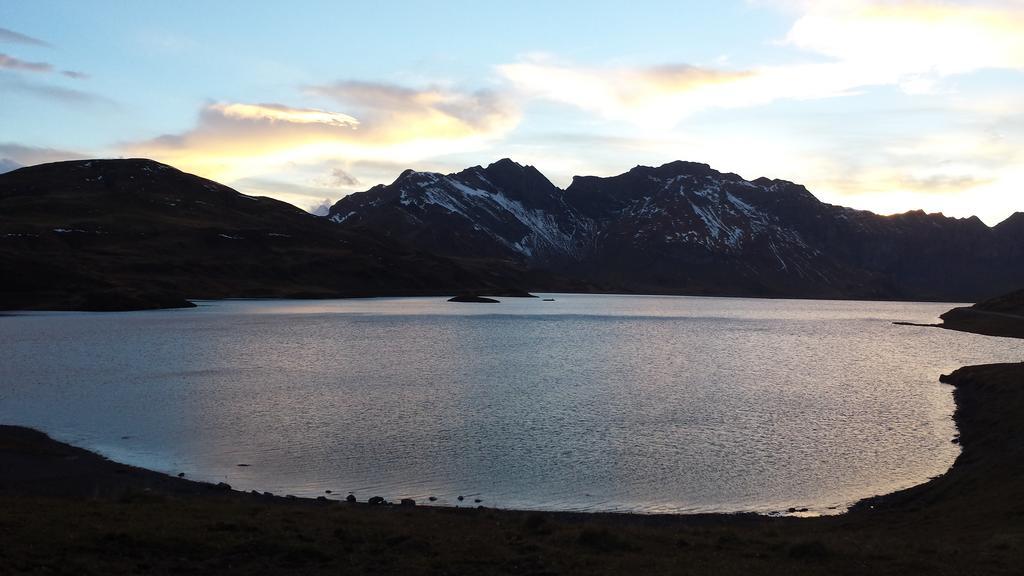 Berggasthaus Tannalp Frutt Buitenkant foto